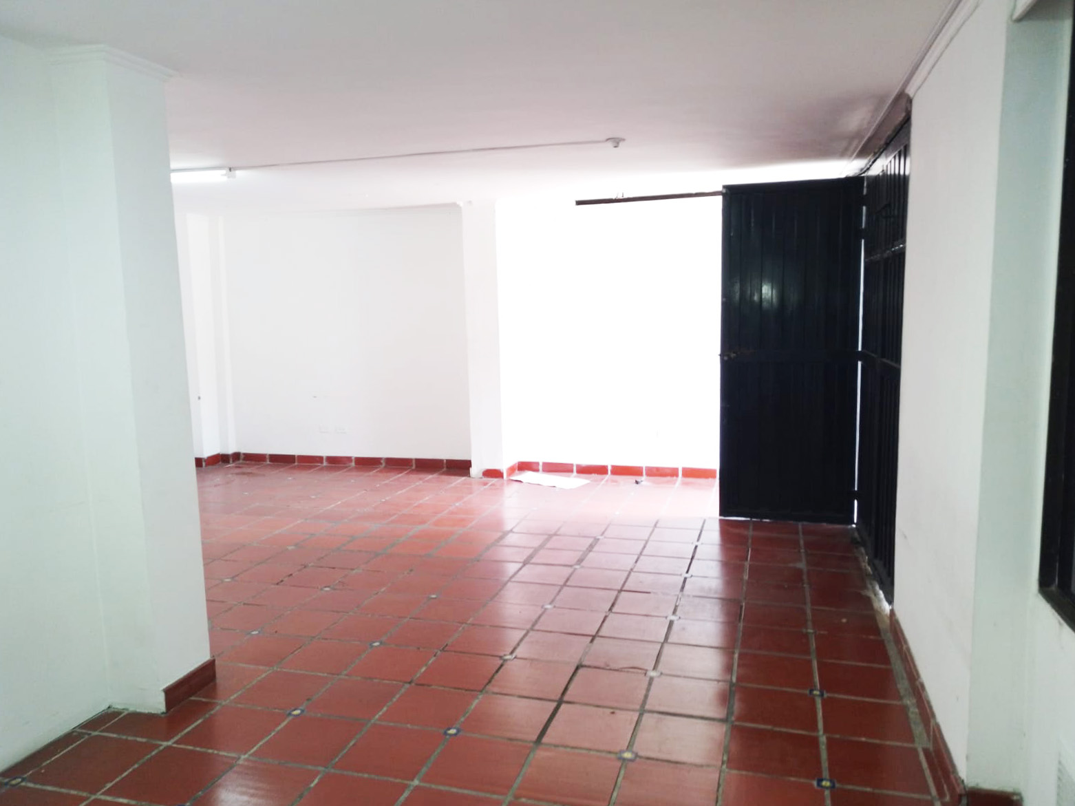 Bodega en arriendo en El Poblado, Medellín, 360 m² · foto 12 de 17