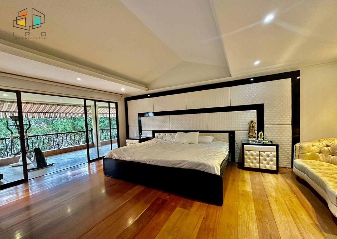 Casa de 4 alcobas en arriendo en Medellín, 450 m² · foto 22 de 24