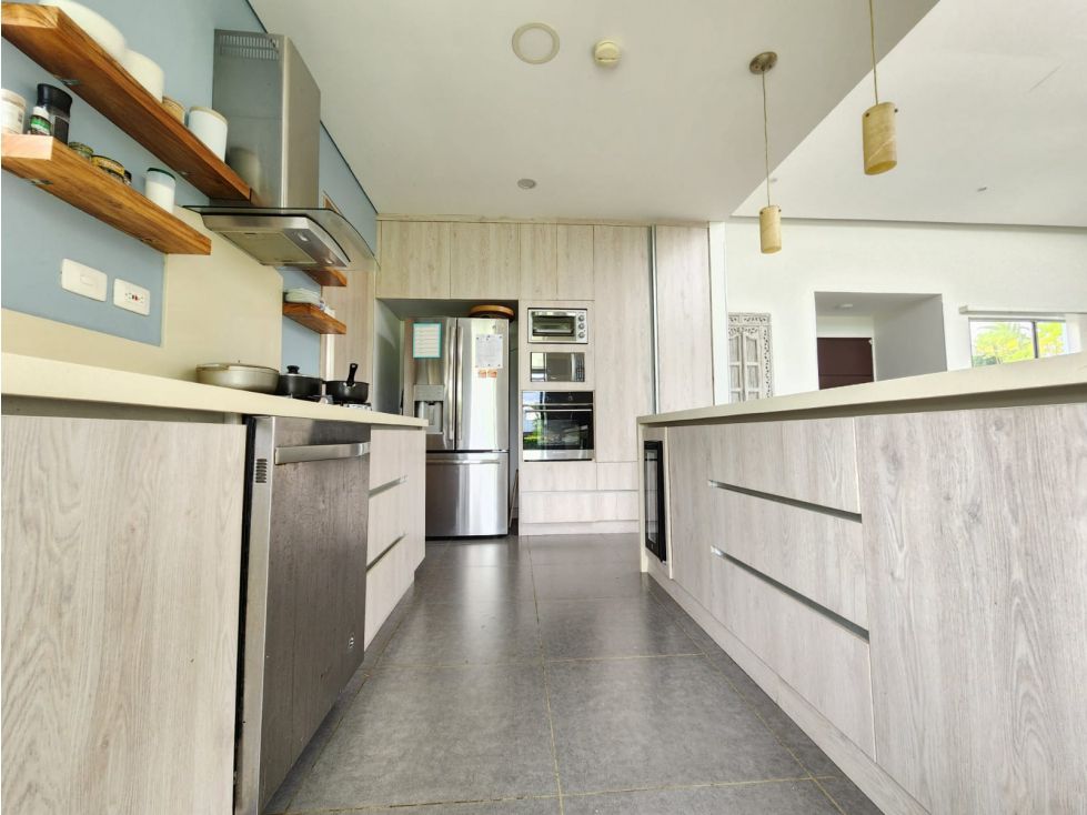 Casa de 4 alcobas en venta en Vía El Caimo, Armenia, 285 m² · foto 6 de 17