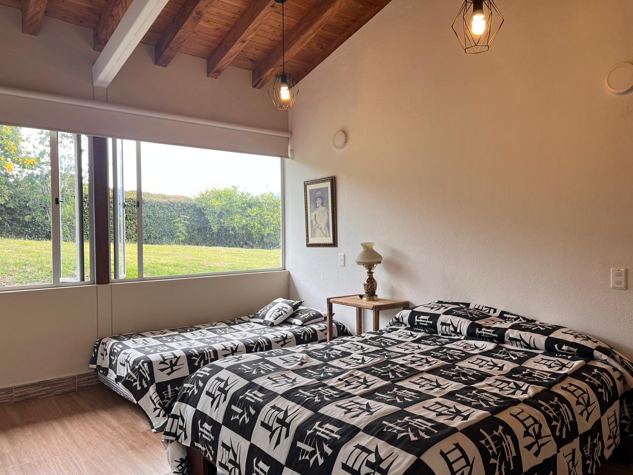 Casa de 5 alcobas en venta en La Ceja, 450 m² · foto 11 de 18