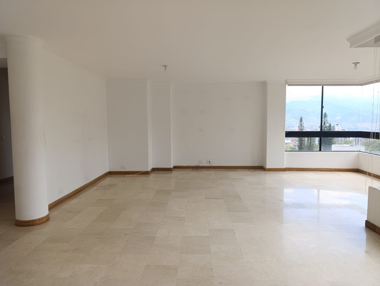 Apartamento en arriendo en San Lucas, Medellín · foto 2 de 18