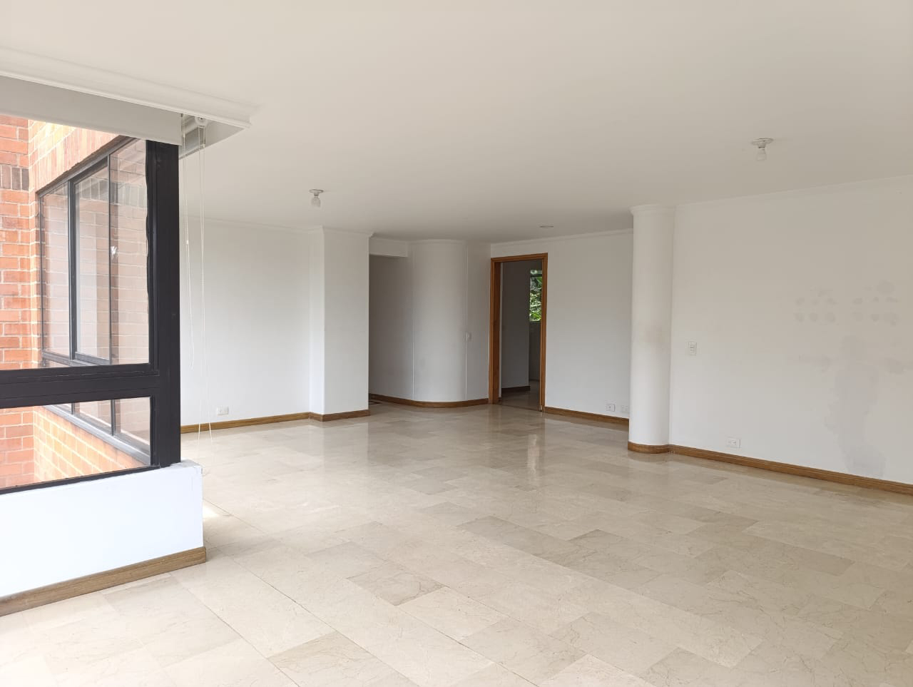 Apartamento en arriendo en San Lucas, Medellín · foto 4 de 18