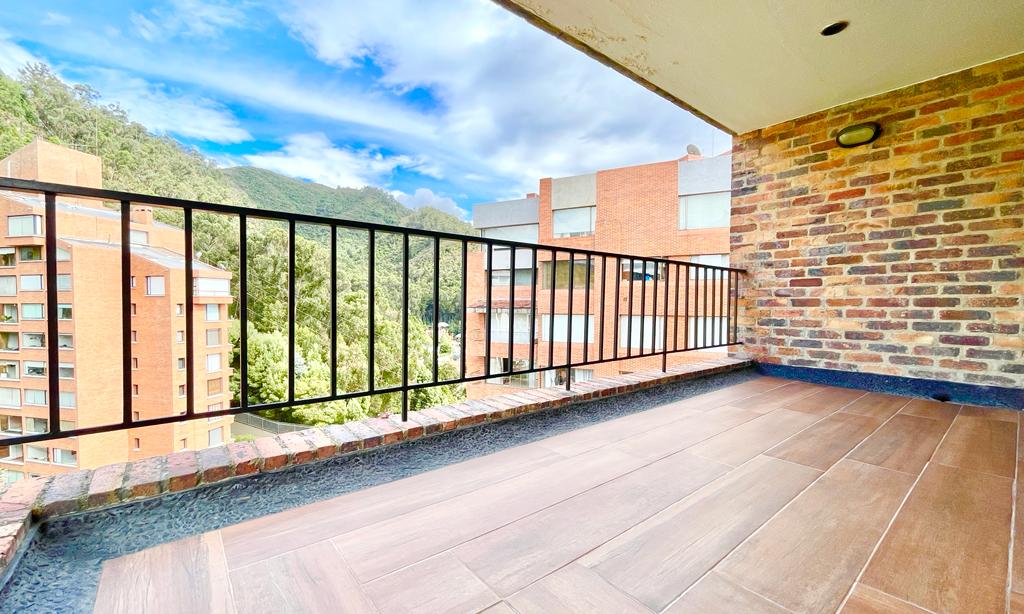 Apartamento en venta en El Refugio, Bogotá · foto 10 de 24