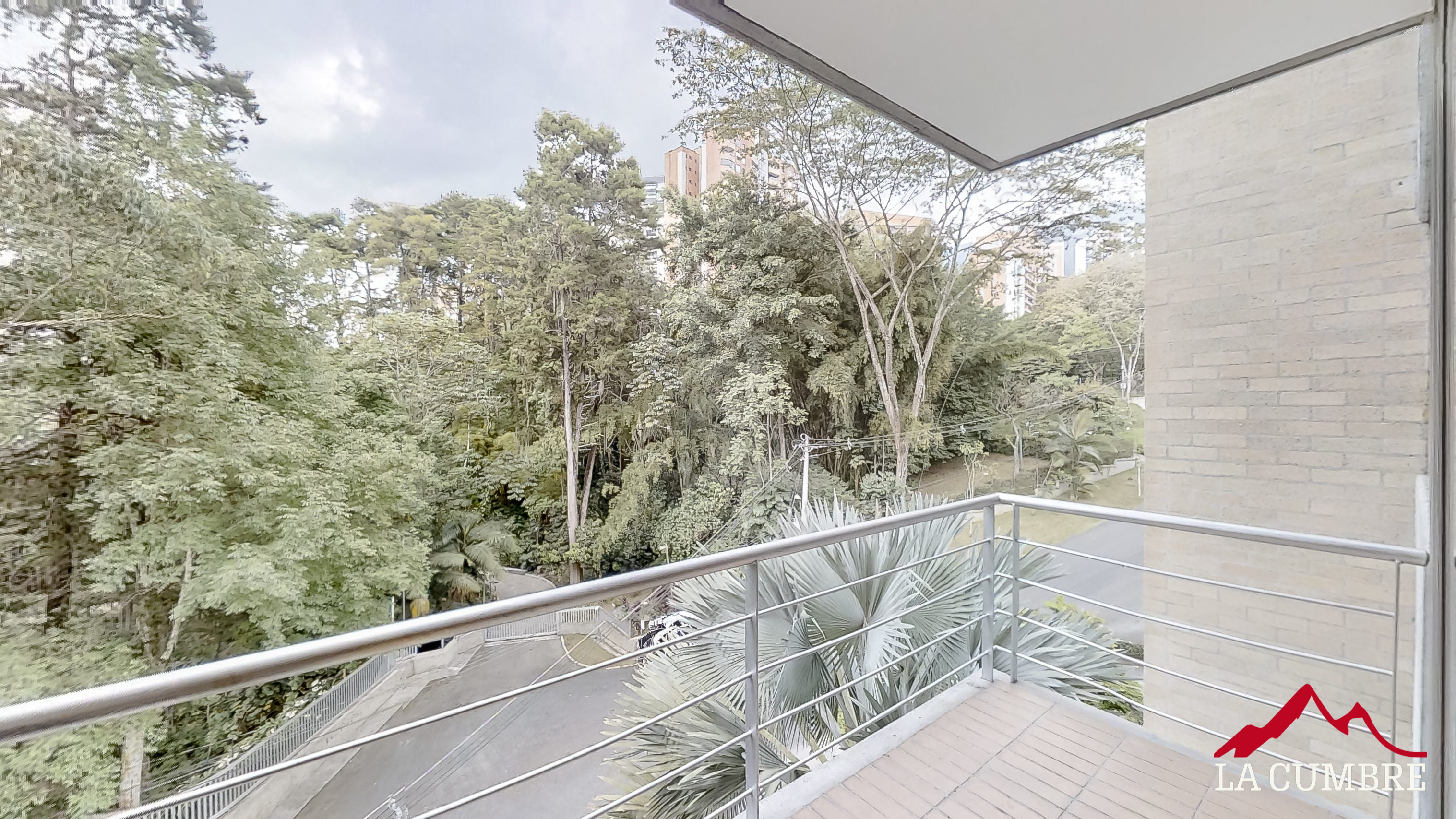 Apartamento en arriendo en El Poblado, Medellín · foto 7 de 10