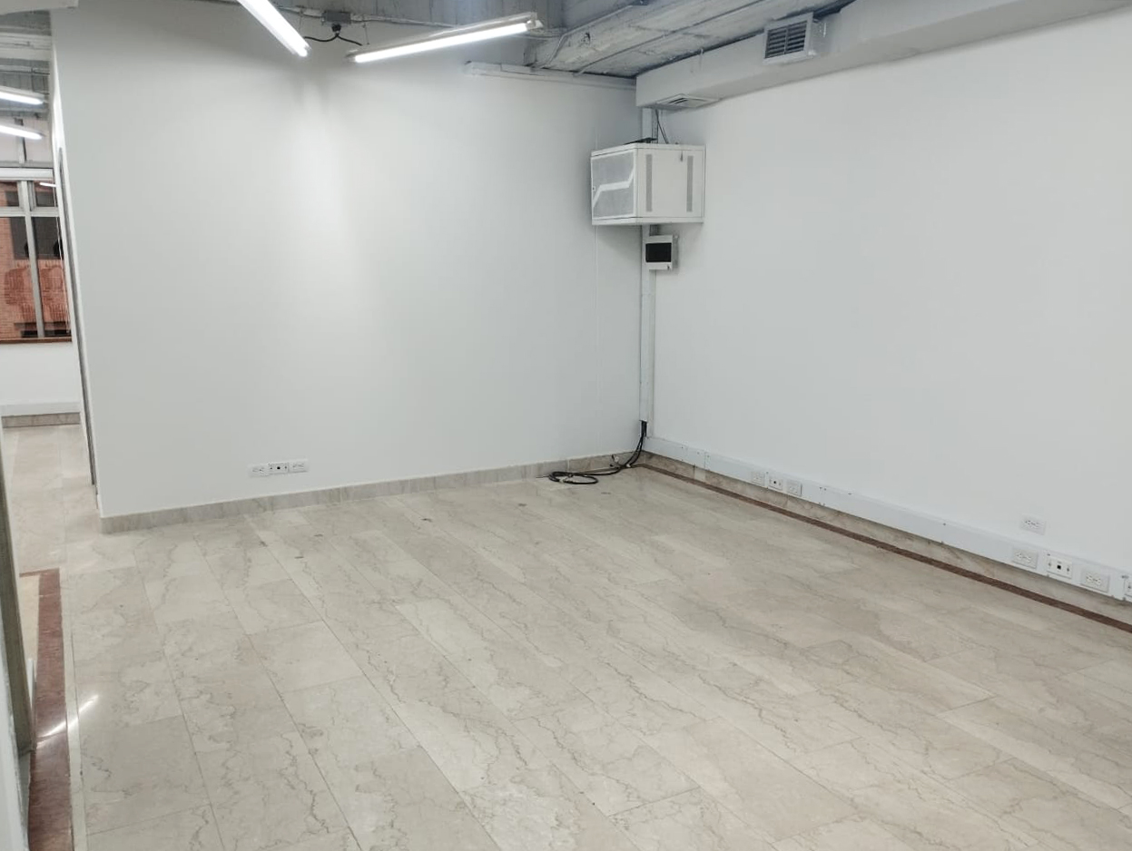 Oficina en arriendo en La Florida, Medellín, 64 m² · foto 6 de 14