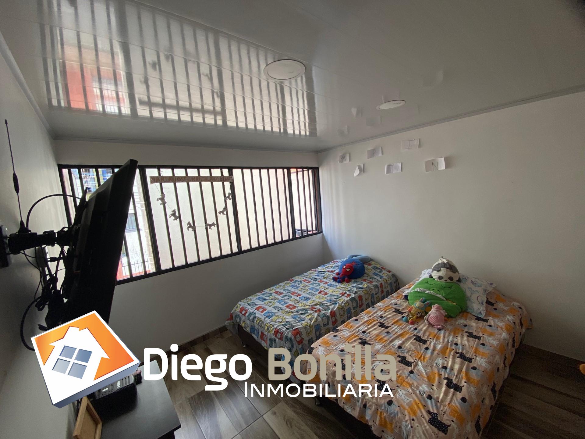 Casa de 5 alcobas en venta en Picaleña Y Mirolindo, Ibagué, 200 m² · foto 8 de 18