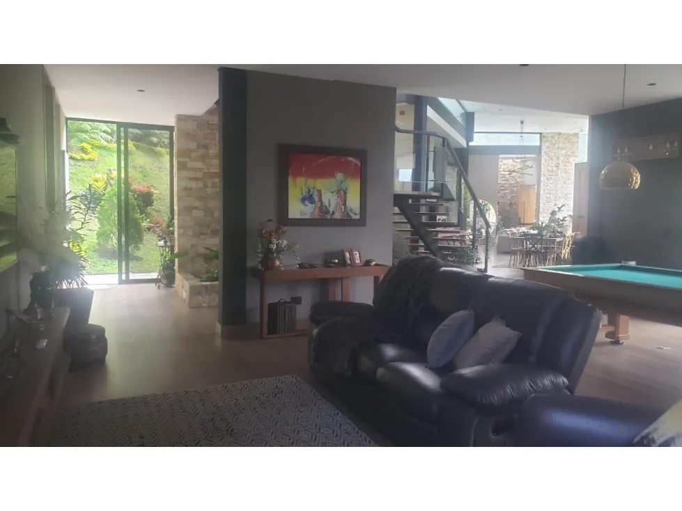 Casa de 4 alcobas en venta en Escobero, Envigado, 500 m² · foto 6 de 24