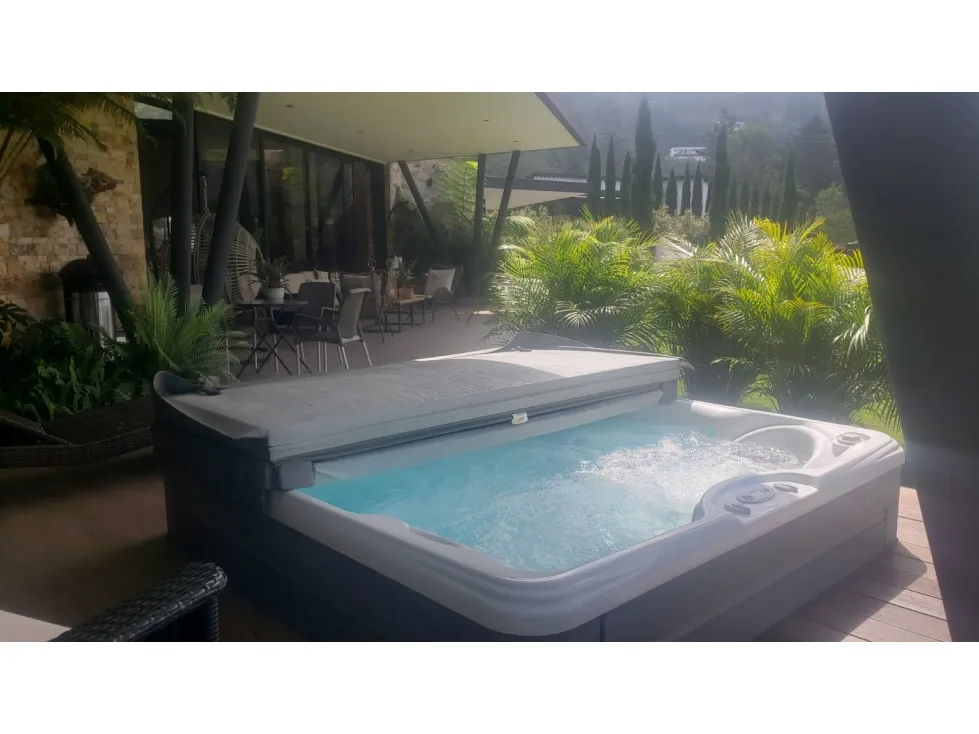 Casa de 4 alcobas en venta en Escobero, Envigado, 500 m² · foto 20 de 24