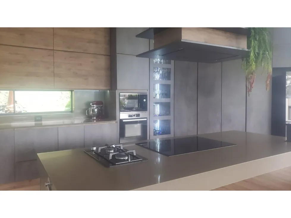 Casa de 4 alcobas en venta en Escobero, Envigado, 500 m² · foto 10 de 24