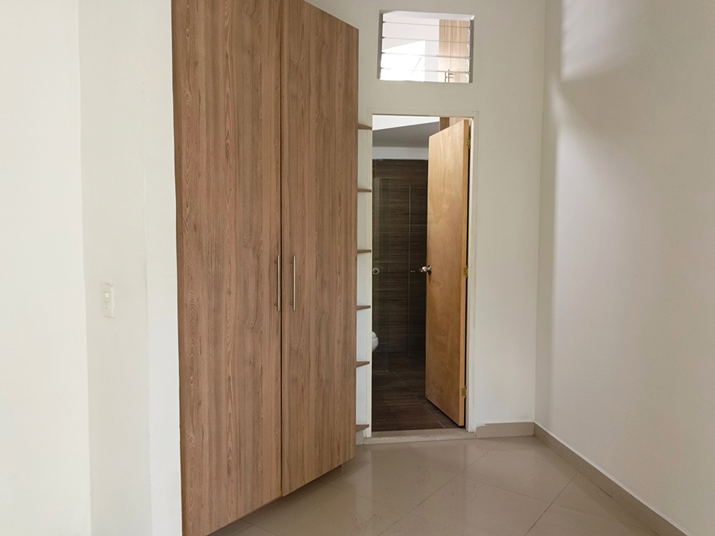 Apartamento de 3 alcobas en arriendo en Miravalle, Medellín, 101 m² · foto 7 de 17