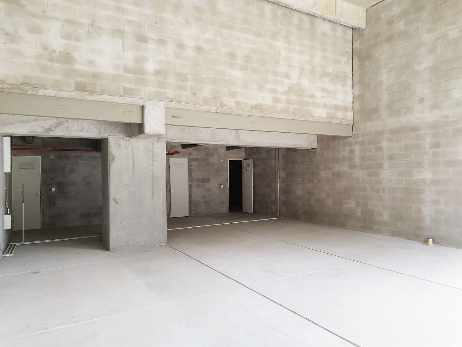 Local en arriendo en Los Balsos, Medellín, 91 m² · foto 2 de 11