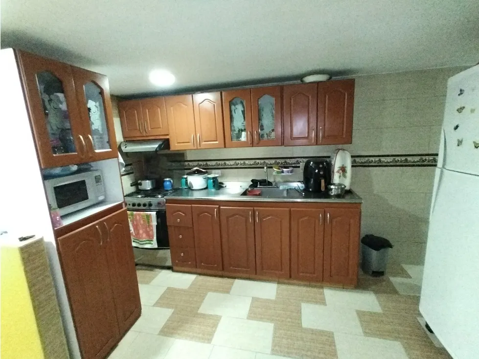 Casa en venta en Kennedy Central, Bogotá · foto 9 de 16