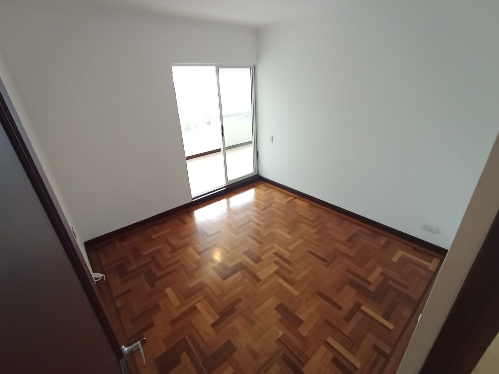 Apartamento de 3 alcobas en venta en San Lucas, Medellín, 163 m² · foto 5 de 10