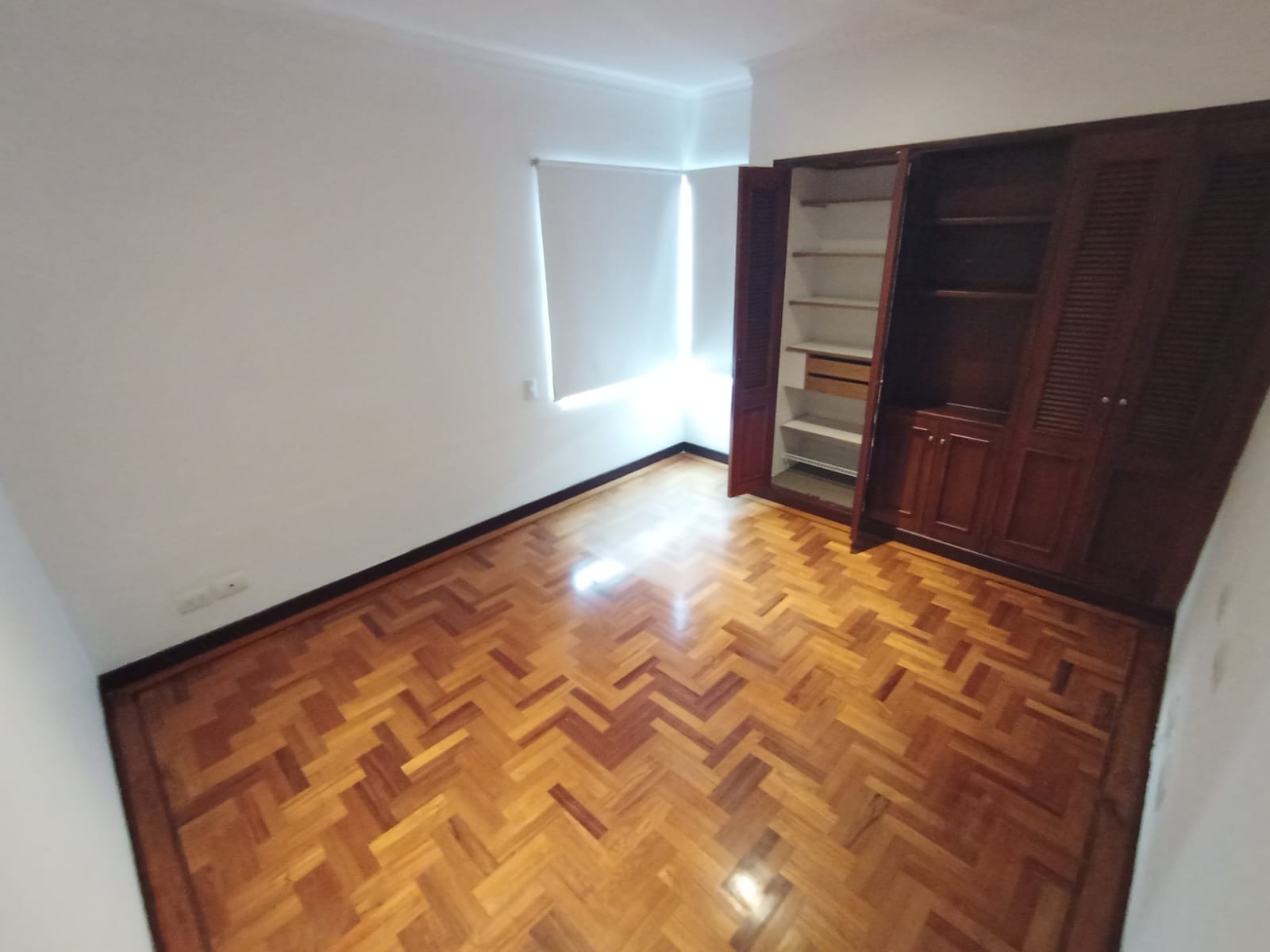 Apartamento de 3 alcobas en venta en San Lucas, Medellín, 163 m² · foto 6 de 10