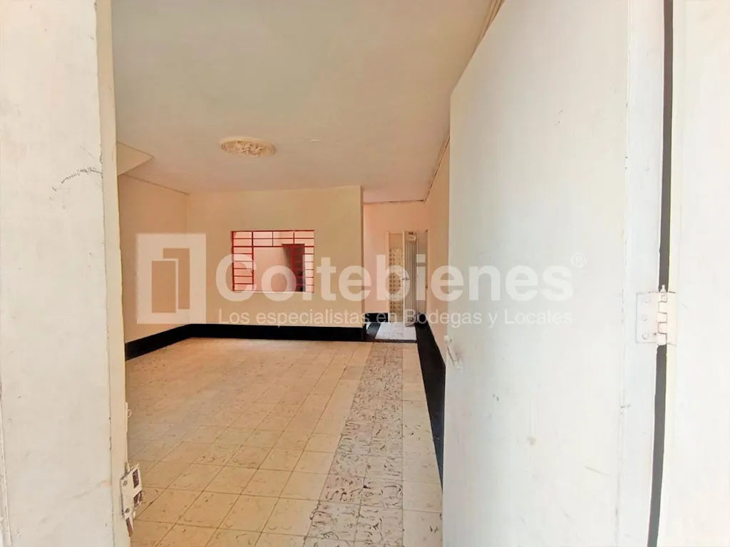 Casa de 7 alcobas en venta en Altamira, Medellín, 180 m² · foto 11 de 24