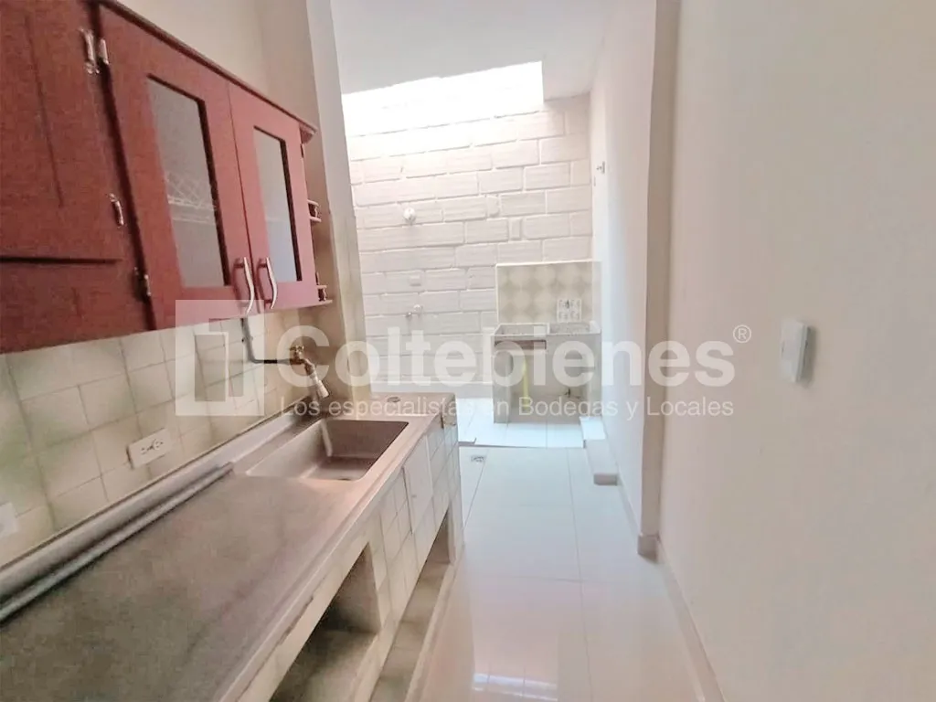 Casa de 7 alcobas en venta en Altamira, Medellín, 180 m² · foto 6 de 24