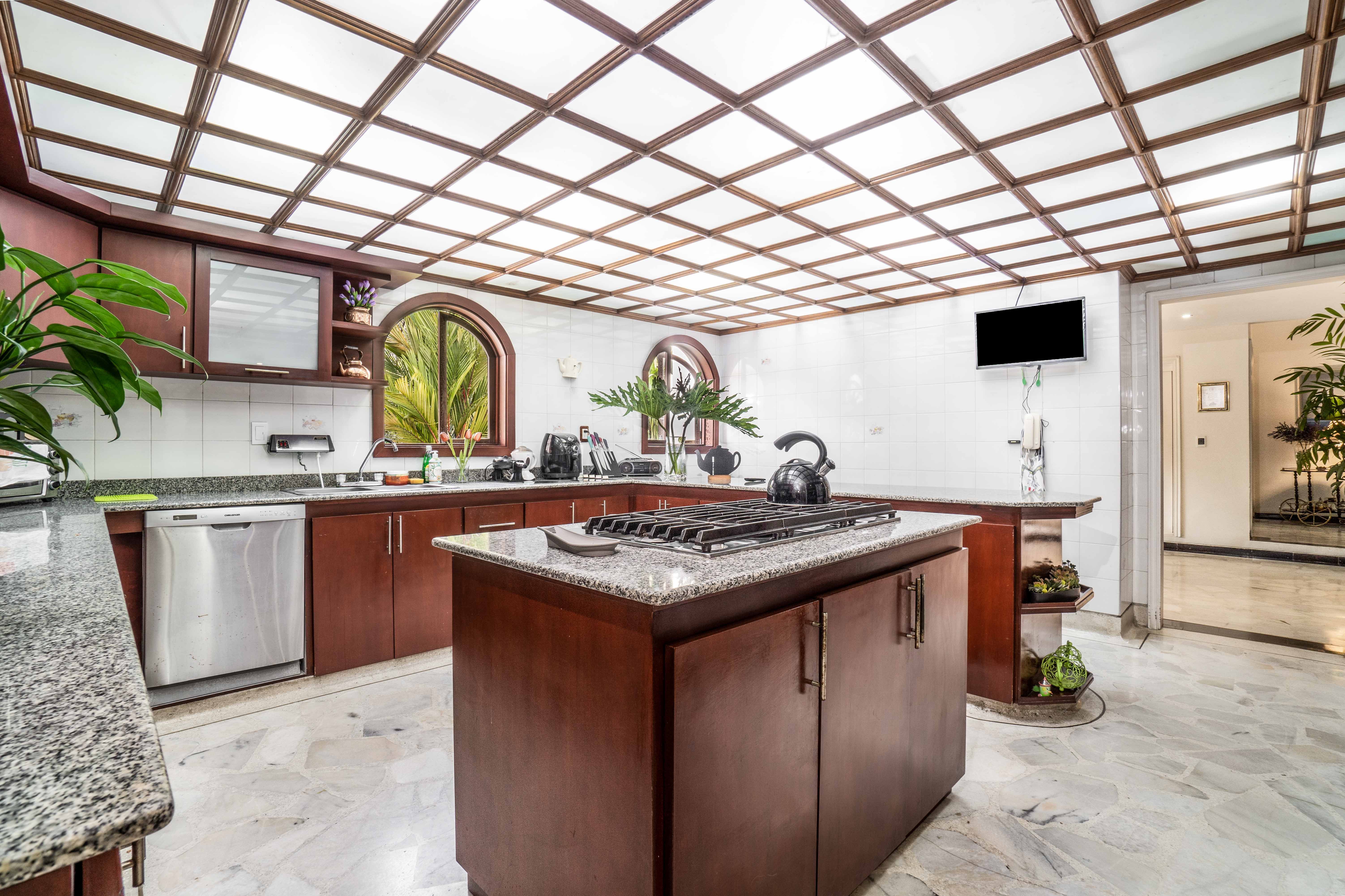 Casa de 5 alcobas en venta en La Buitrera, Cali, 600 m² · foto 12 de 19