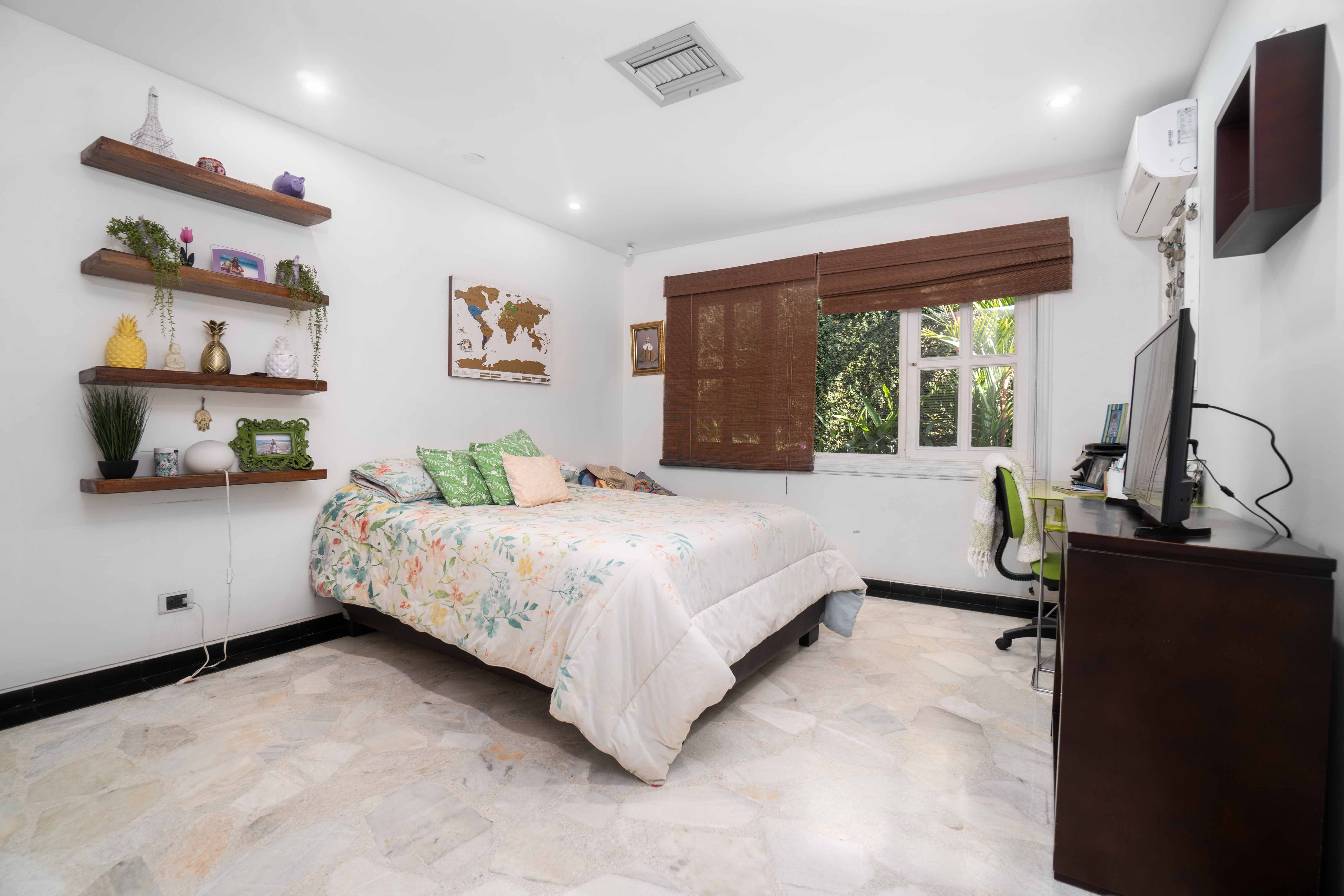 Casa de 5 alcobas en venta en La Buitrera, Cali, 600 m² · foto 4 de 19
