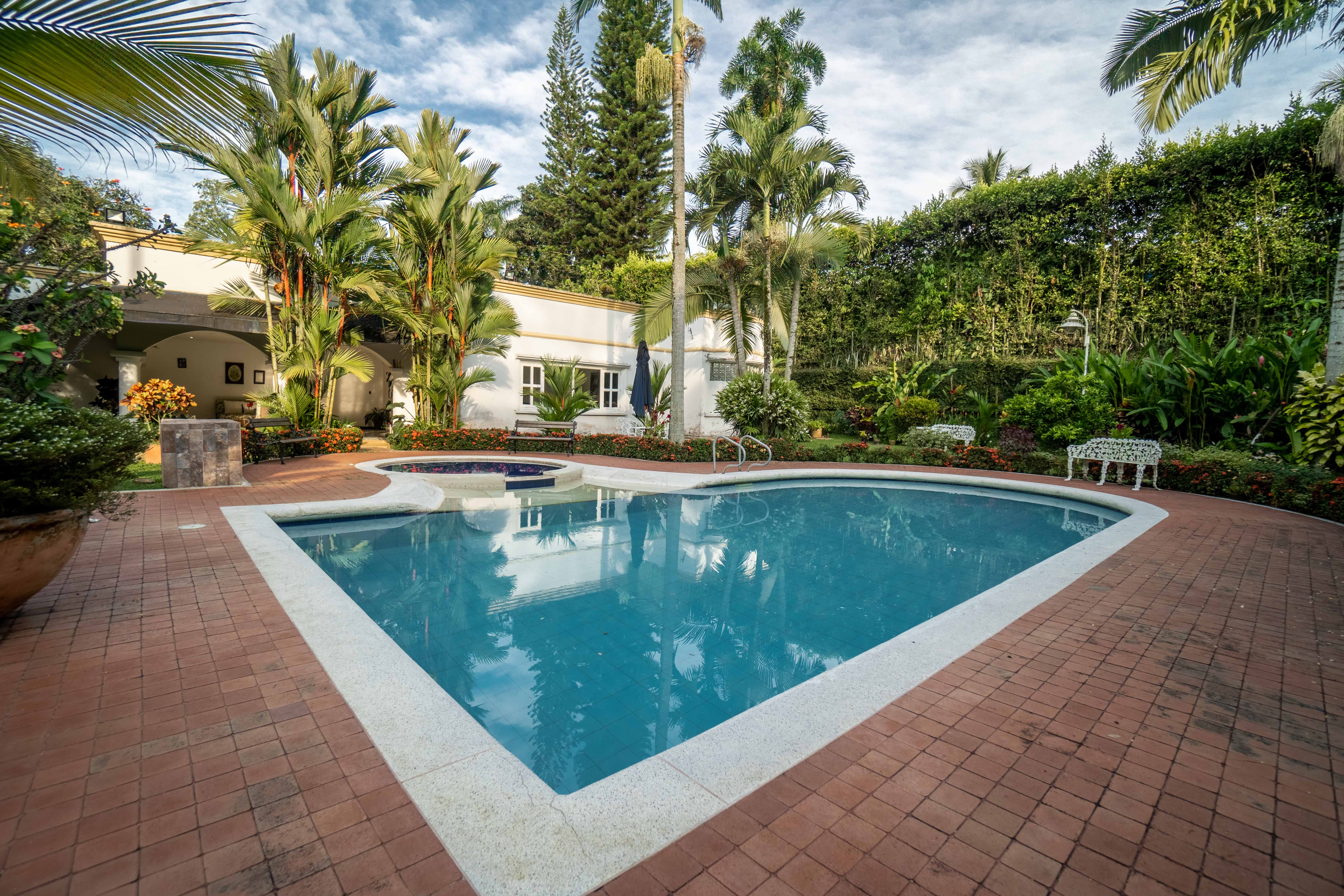 Casa de 5 alcobas en venta en La Buitrera, Cali, 600 m² · foto 6 de 19