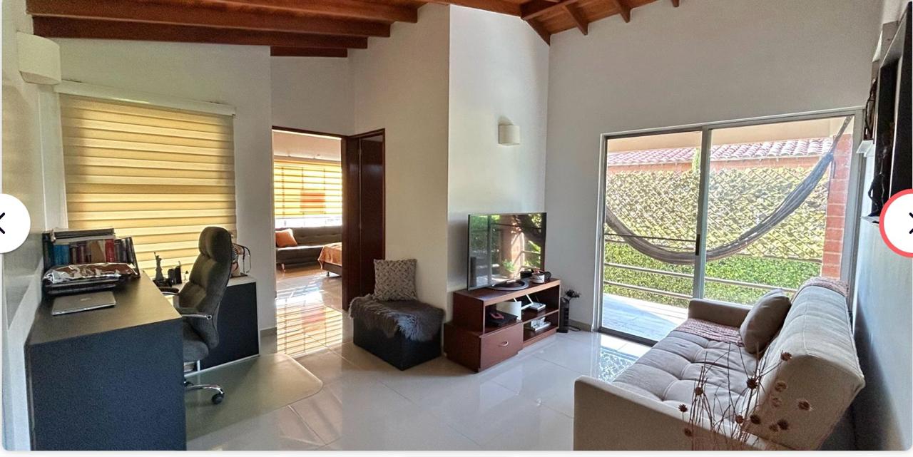 Casa de 3 alcobas en venta en Las Mercedes, Jamundí, 250 m² · foto 22 de 24