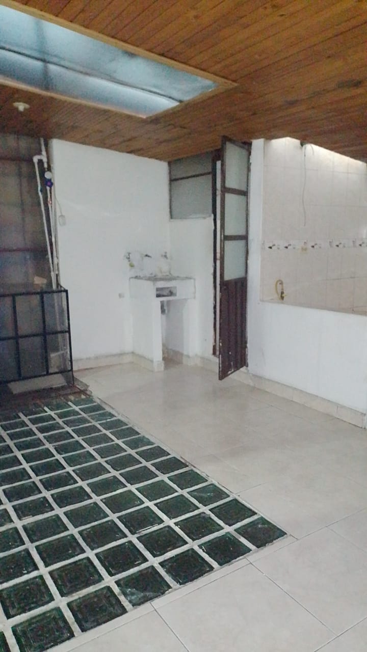 Casa de 3 alcobas en venta en Santa Rita, Bogotá, 600 m² · foto 4 de 13