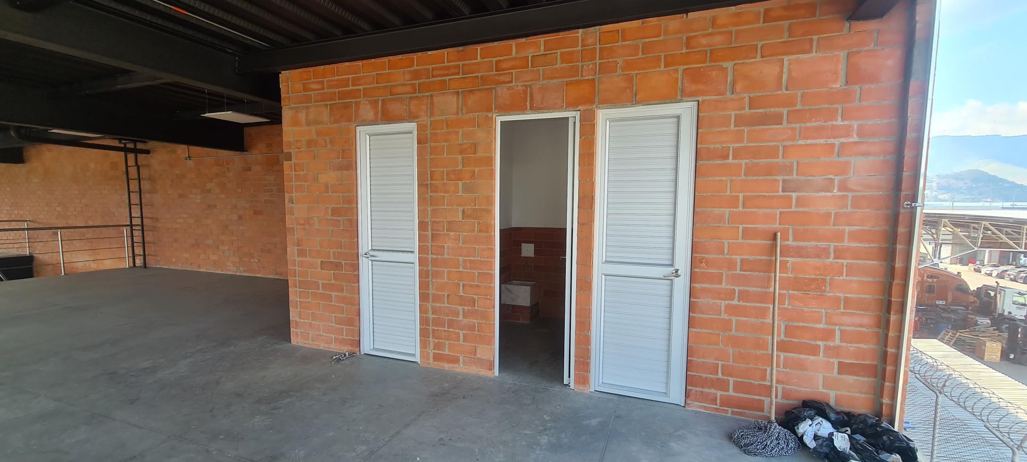 Local en arriendo en Cencar- Yumbo, Yumbo, 600 m² · foto 13 de 19