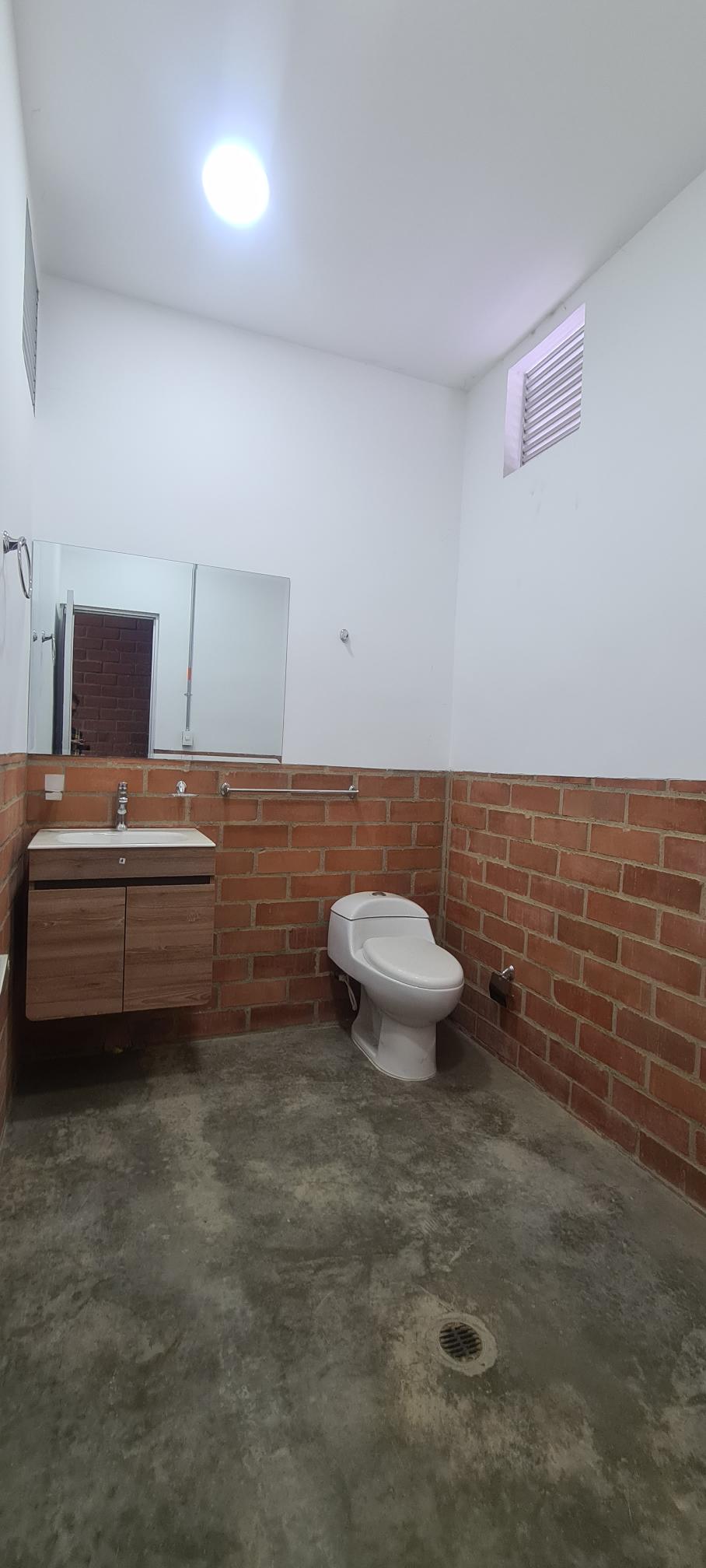 Local en arriendo en Cencar- Yumbo, Yumbo, 600 m² · foto 18 de 19