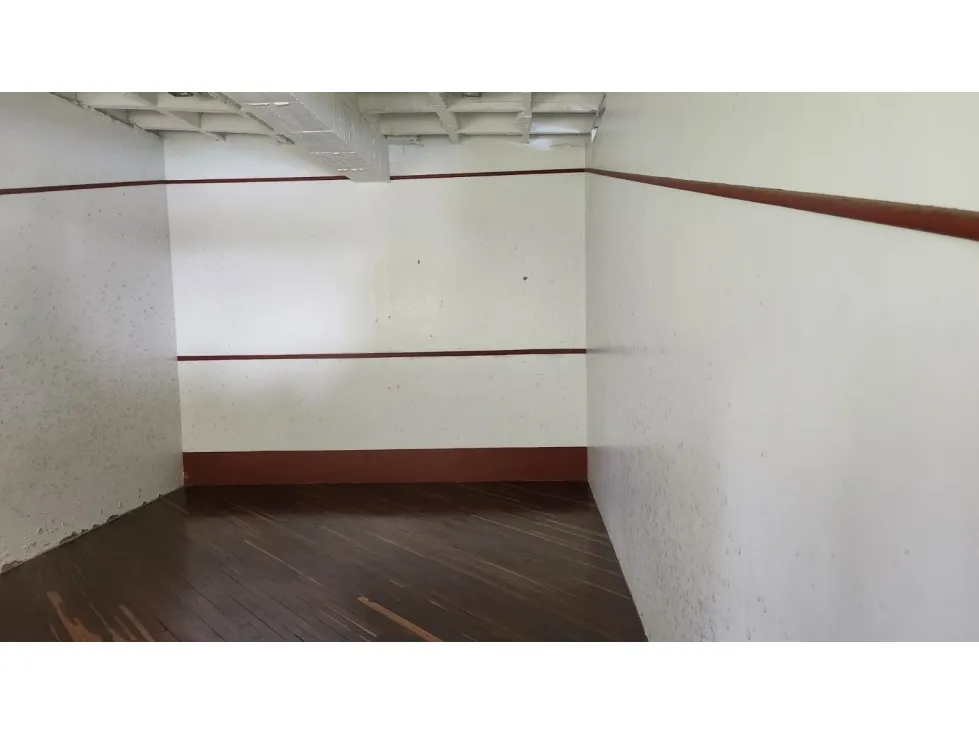 Apartamento de 4 alcobas en venta en San Lucas, Medellín, 177 m² · foto 17 de 24