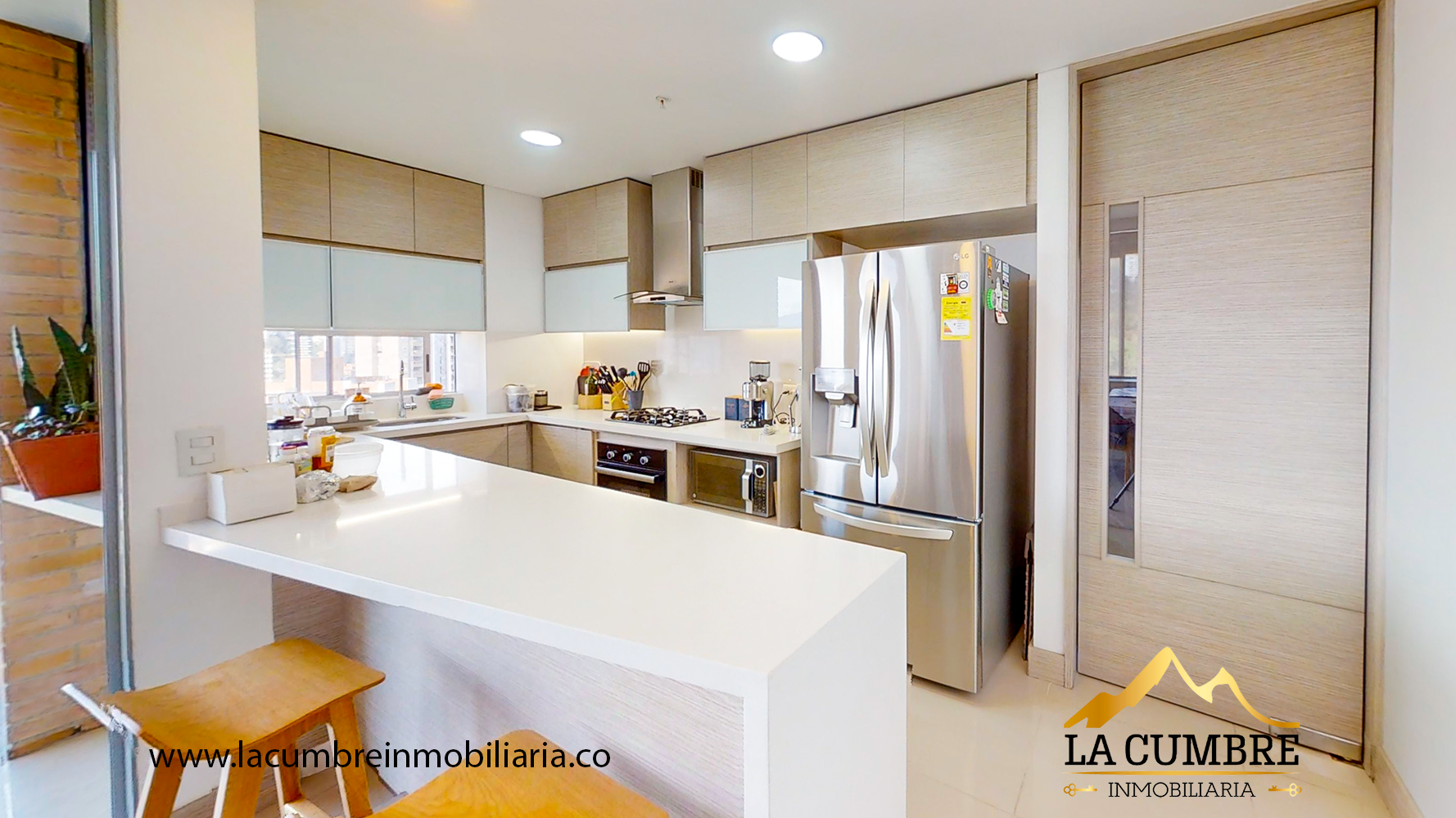 Apartamento en arriendo en Provenza, Medellín · foto 4 de 15