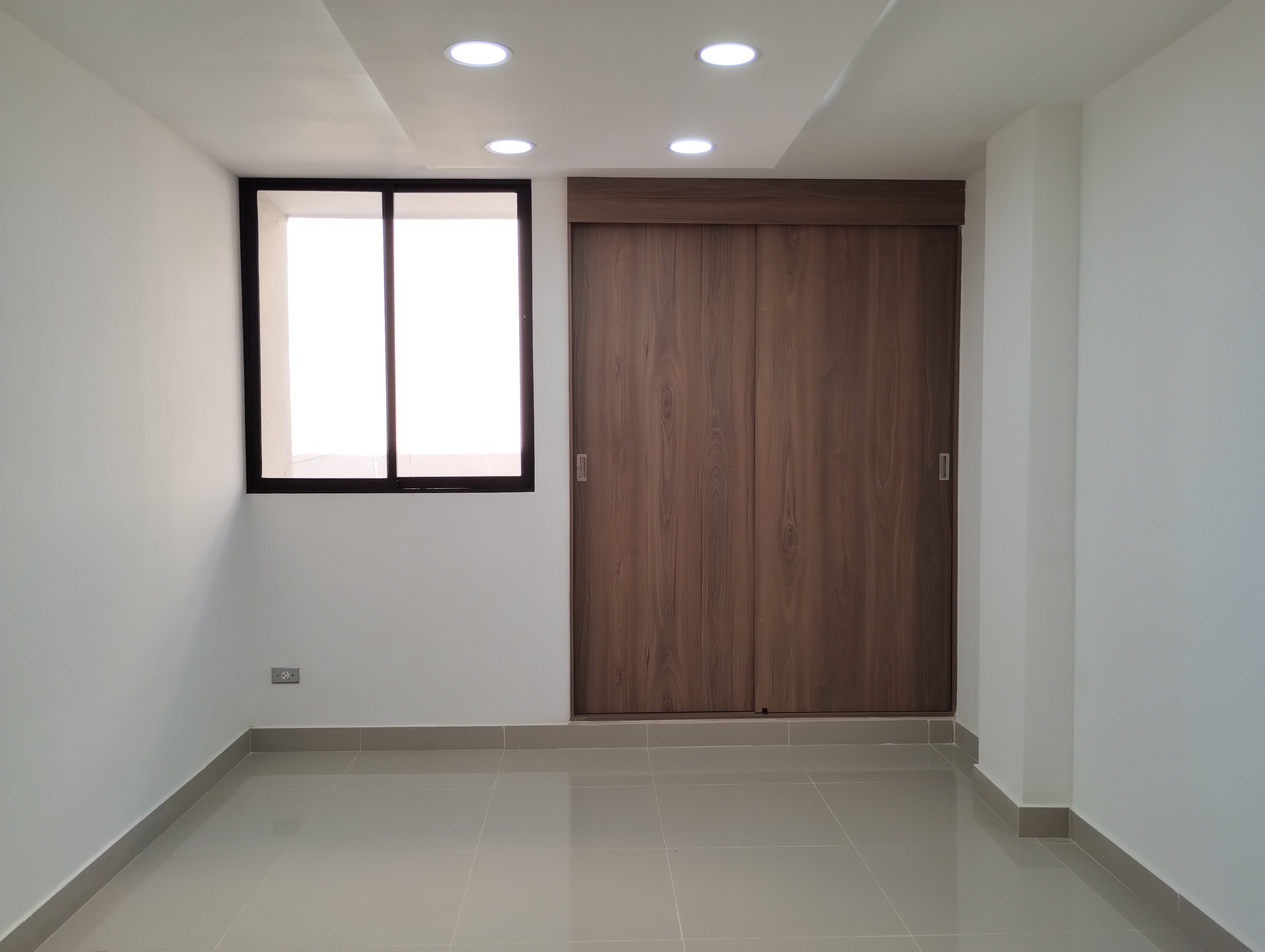 Apartamento de 2 alcobas en arriendo en Ub. Altos De Parque, Barranquilla, 109 m² · foto 4 de 7