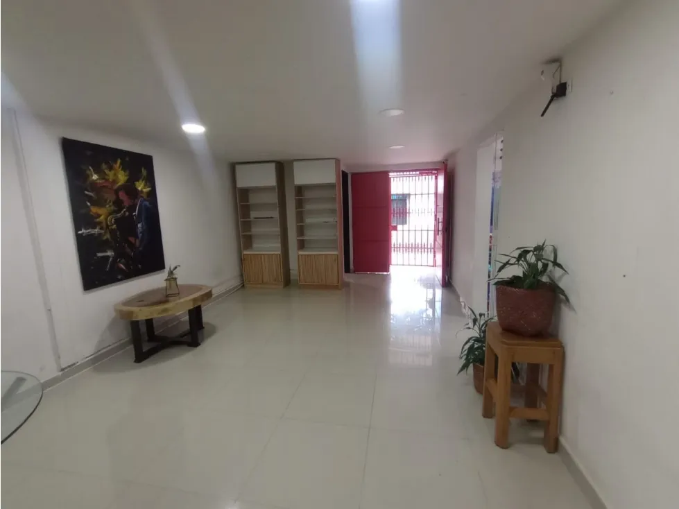 Casa de 6 alcobas en venta en Belén Rosales, Medellín, 260 m² · foto 4 de 13