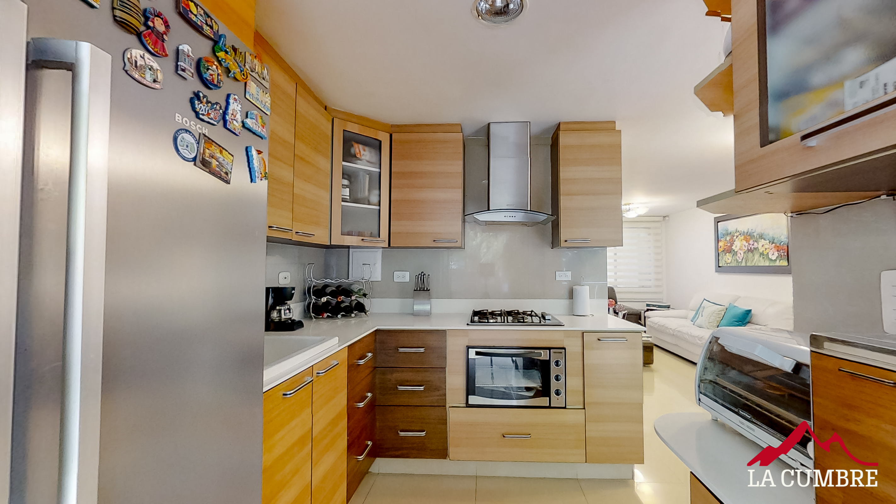 Casa de 3 alcobas en venta en Loma El Atravesado, Envigado, 200 m² · foto 7 de 12