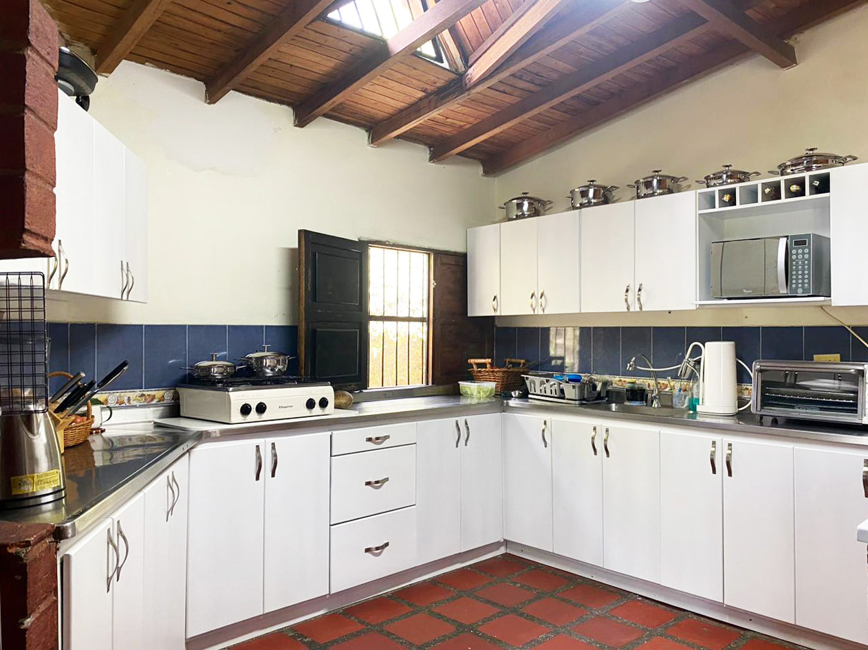 Casa de 4 alcobas en venta en Guarne, 300 m² · foto 6 de 18