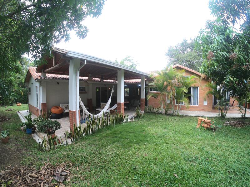 Casa de 3 alcobas en venta en Cn. Pinos Del Palmar, Piedecuesta, 200 m² · foto 19 de 24