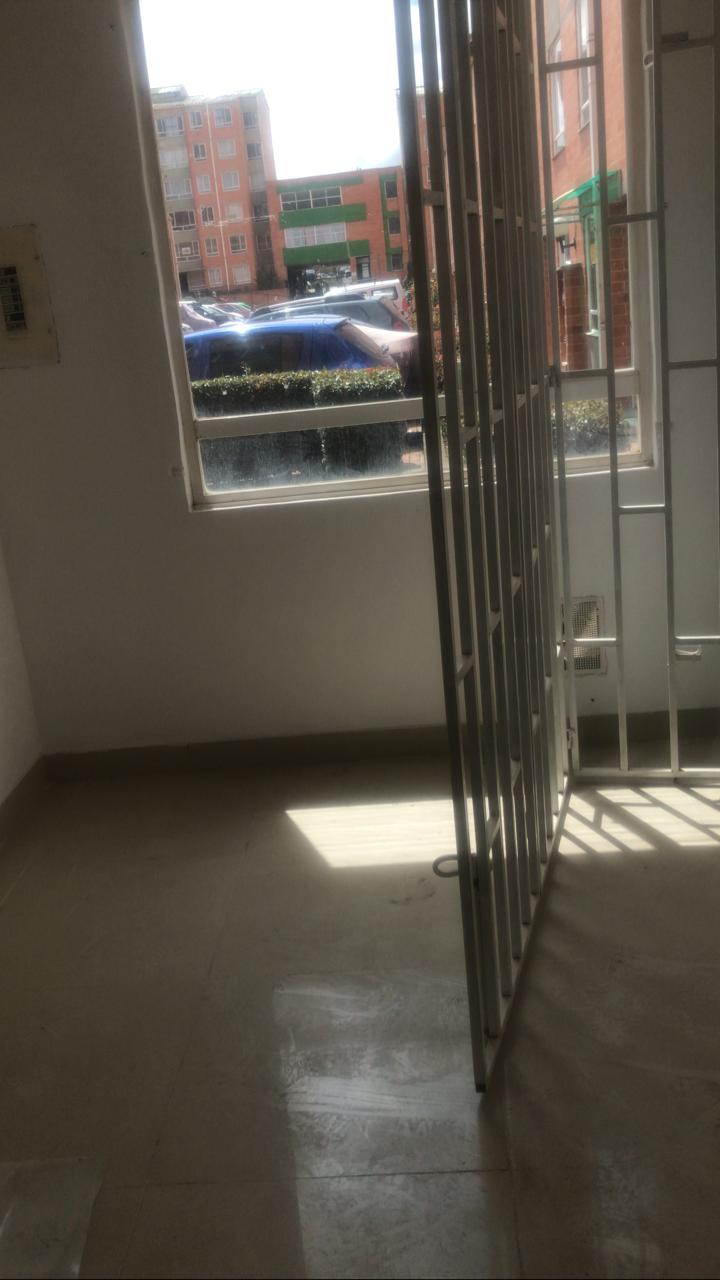 Casa de 5 alcobas en venta en San Mateo, Soacha, 80 m² · foto 10 de 13