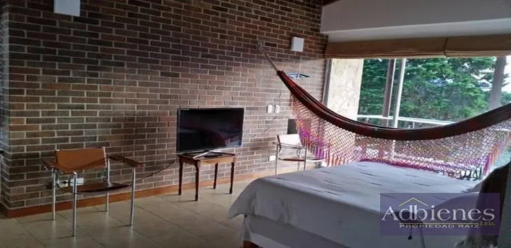 Casa de 3 alcobas en venta en El Poblado, Medellín · foto 11 de 12
