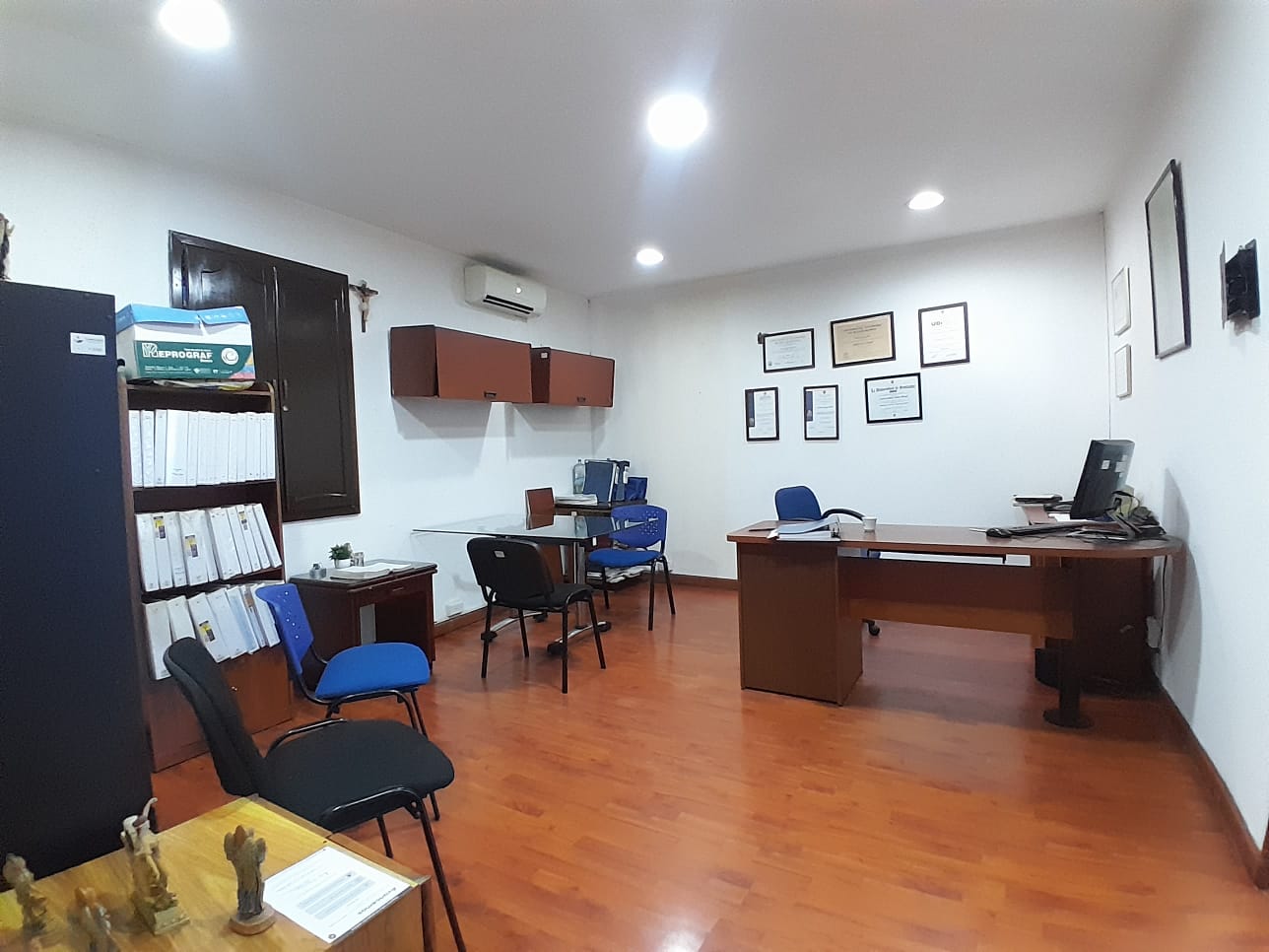 Edificio en venta en Nuevo Sotomayor, Bucaramanga, 1826 m² · foto 14 de 22