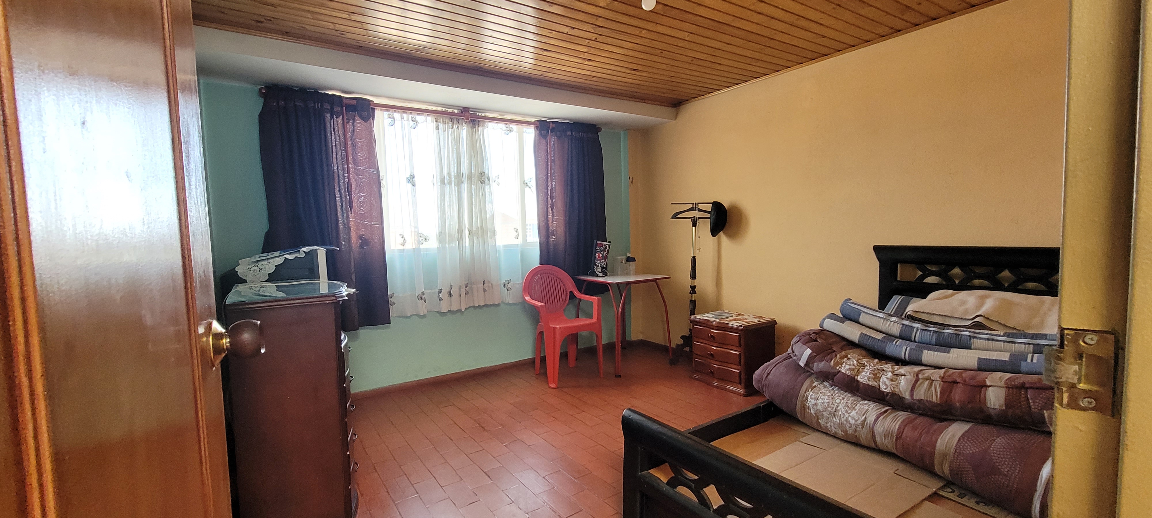 Casa de 7 alcobas en venta en Cr. Hacienda El Rosal, Funza, 202 m² · foto 15 de 21