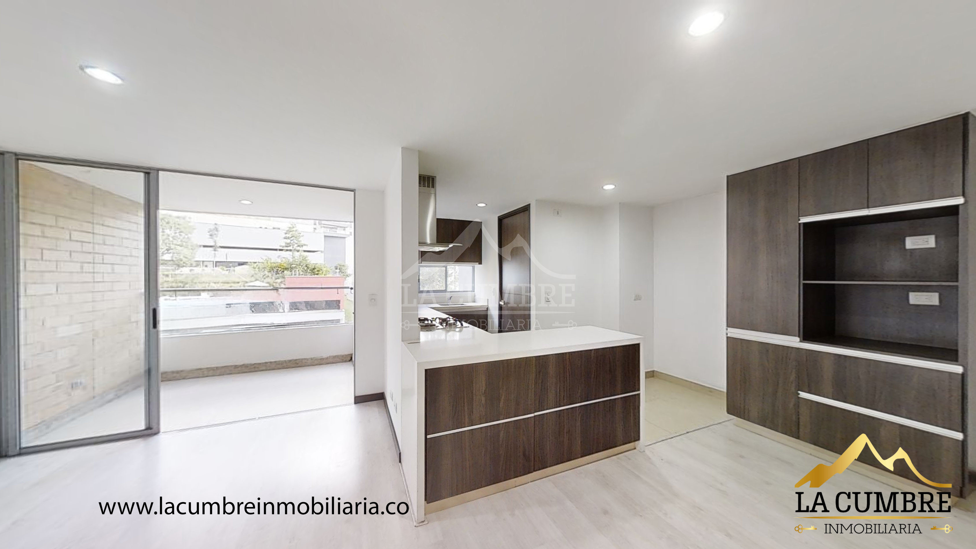 Apartamento de 3 alcobas en arriendo en Loma De Las Brujas, Envigado, 120 m² · foto 5 de 15