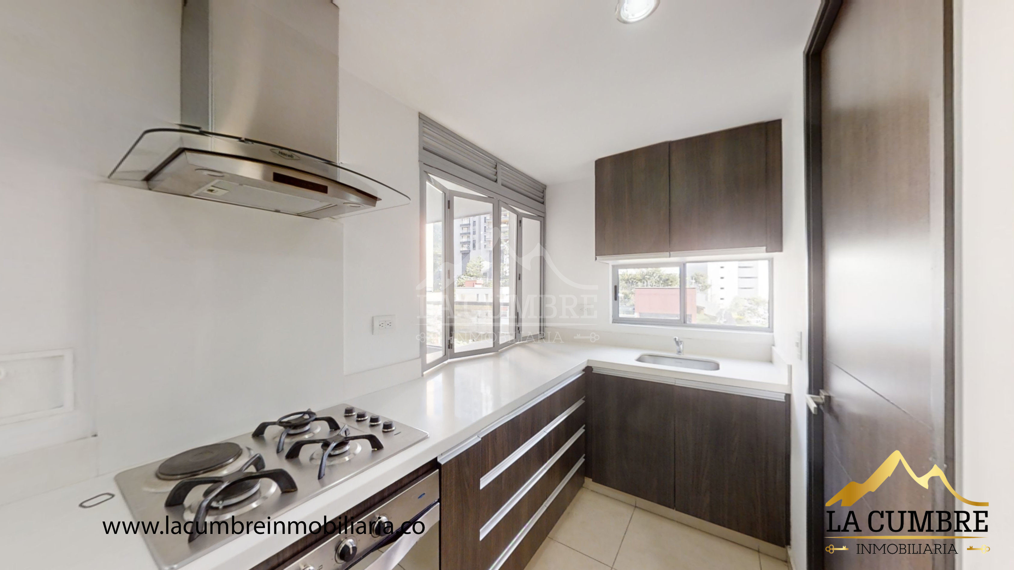 Apartamento de 3 alcobas en arriendo en Loma De Las Brujas, Envigado, 120 m² · foto 7 de 15