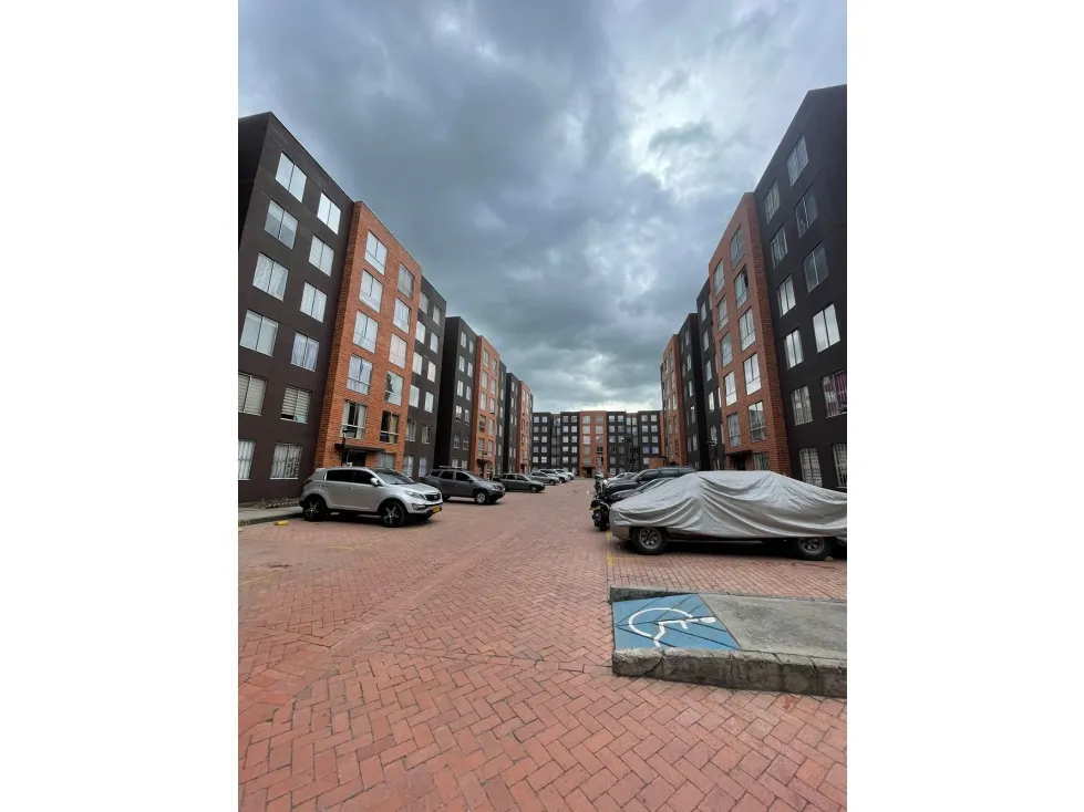 Apartamento de 3 alcobas en venta en El Vergel Occidental, Bogotá, 55 m² · foto 20 de 21
