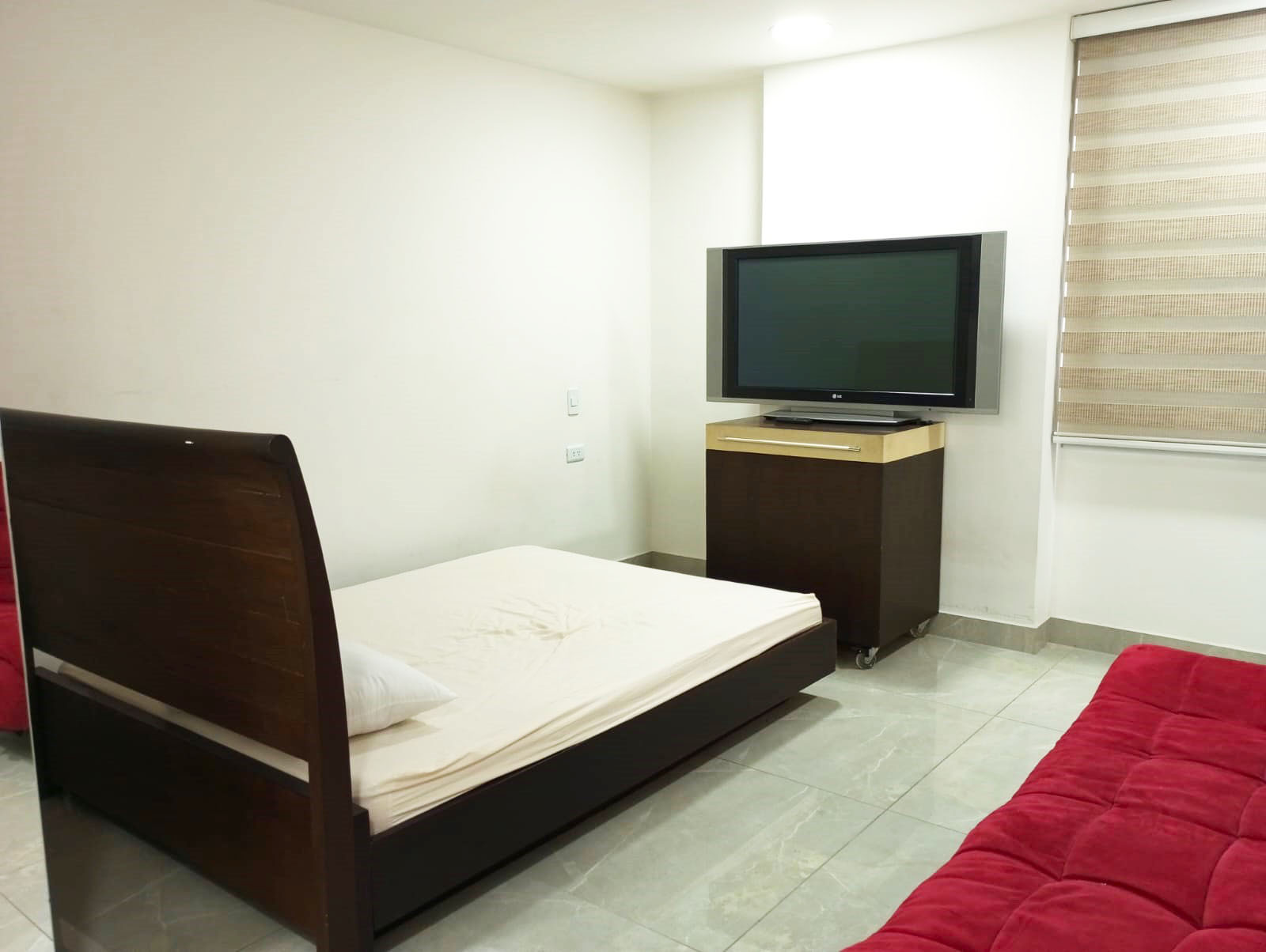 Apartamento en arriendo en Los Balsos No.2, Medellín · foto 10 de 18