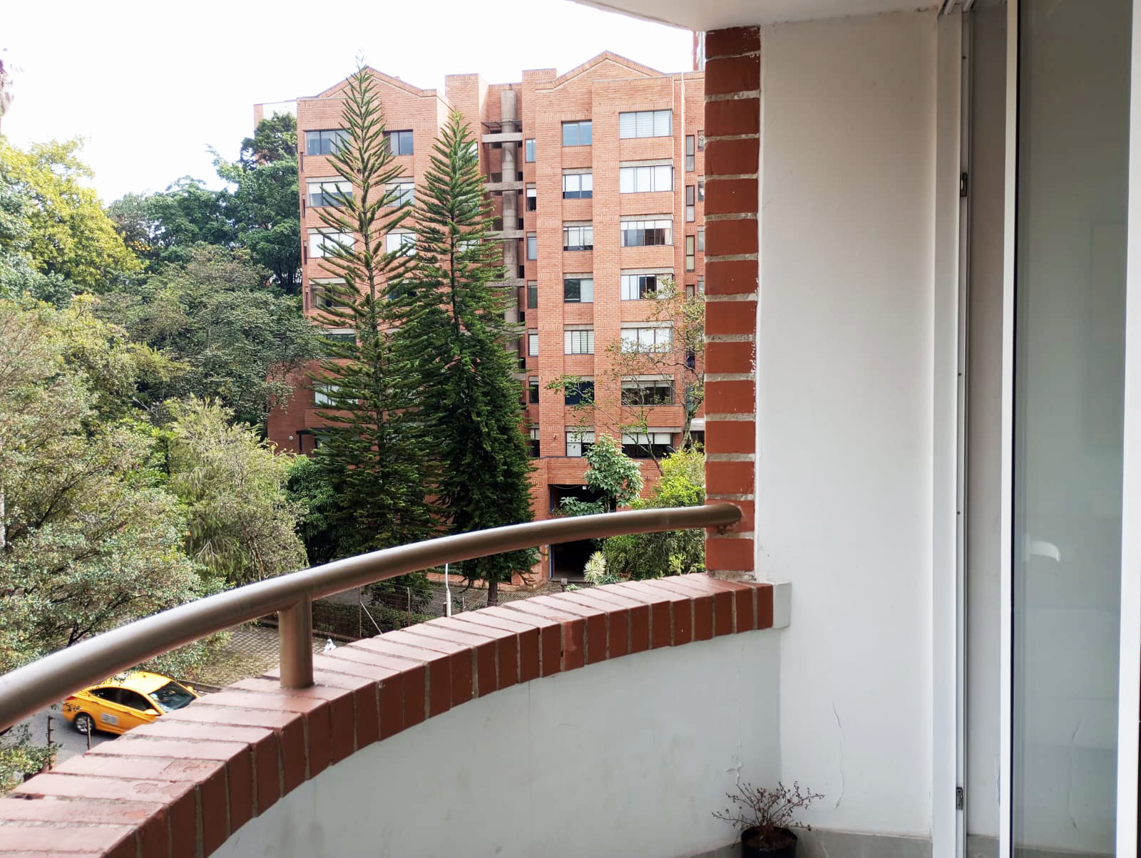 Apartamento en arriendo en Los Balsos No.2, Medellín · foto 17 de 18