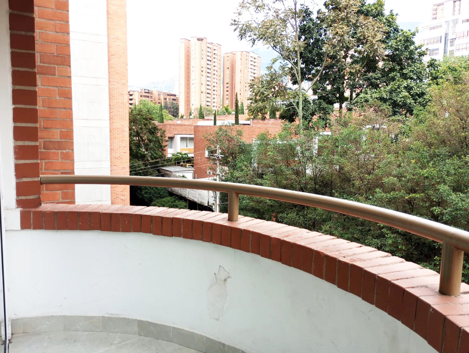 Apartamento en arriendo en Los Balsos No.2, Medellín · foto 18 de 18