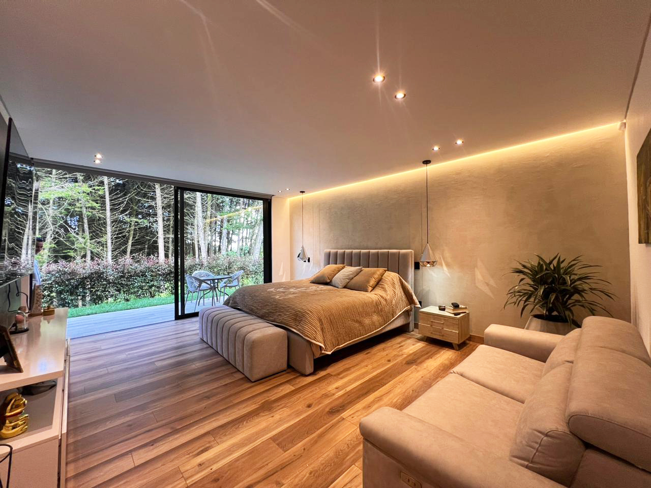 Casa de 4 alcobas en venta en Las Palmas, Medellín, 540 m² · foto 10 de 20