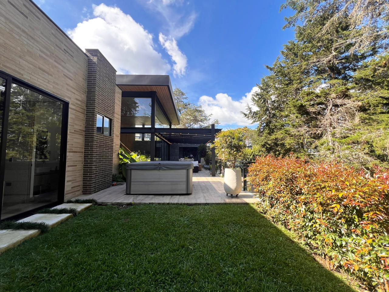 Casa de 4 alcobas en venta en Las Palmas, Medellín, 540 m² · foto 17 de 20