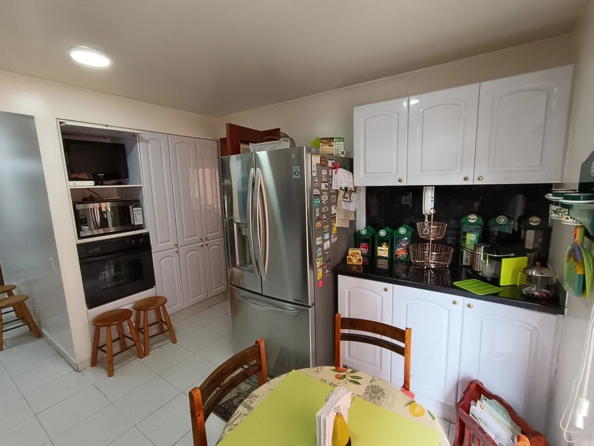 Apartamento en venta en Chicó Navarra, Bogotá · foto 12 de 24