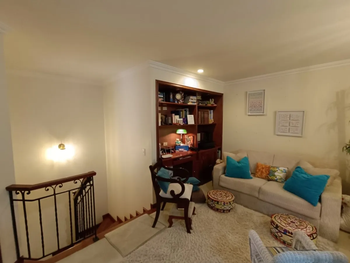 Apartamento en venta en Chicó Navarra, Bogotá · foto 17 de 24
