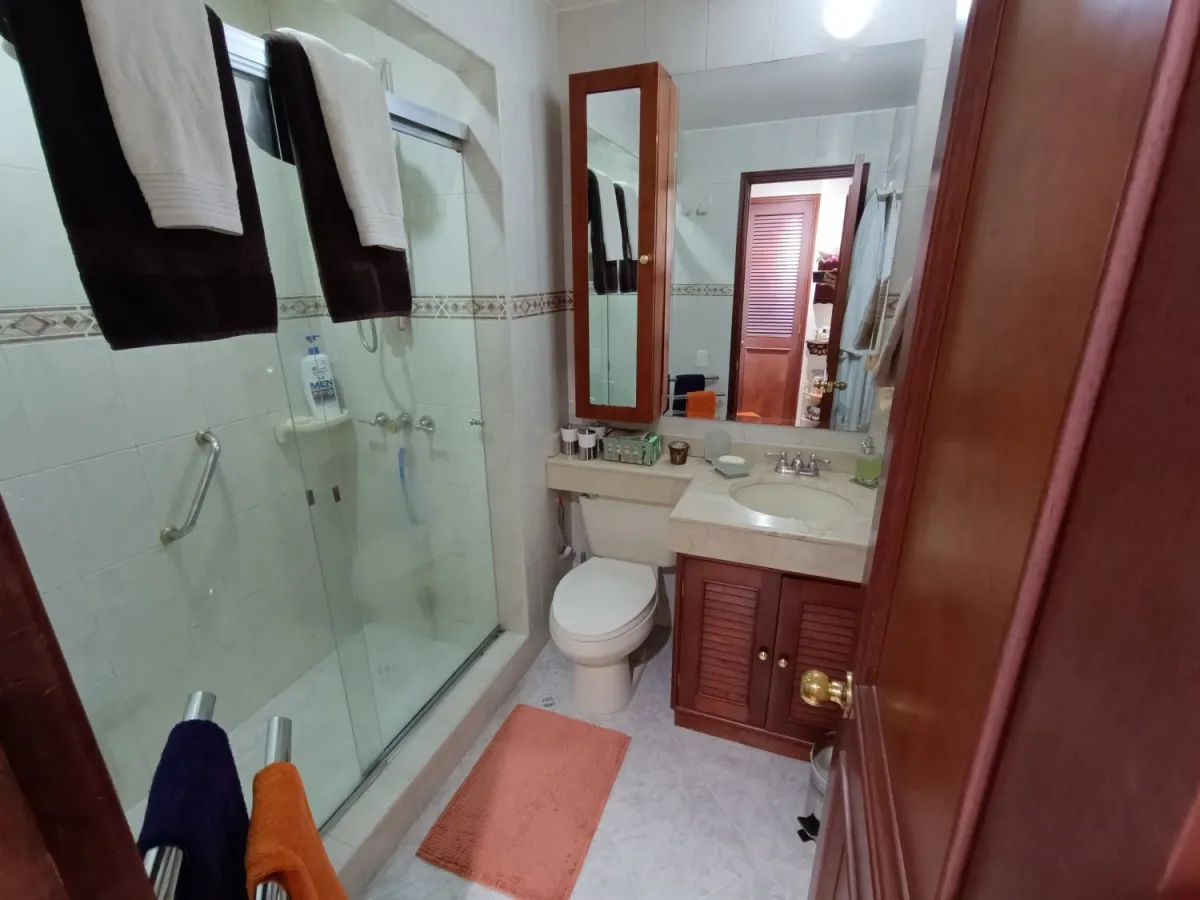 Apartamento en venta en Chicó Navarra, Bogotá · foto 24 de 24