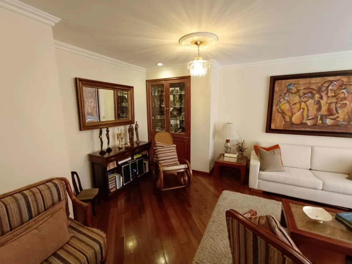 Apartamento en venta en Chicó Navarra, Bogotá · foto 4 de 24
